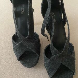 Micheal Kors Becky Ankle StrapPlatform Sandel Black Glitter